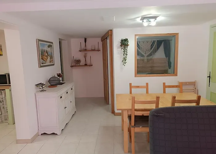 Chateaudouble : Appartement Au Calme
